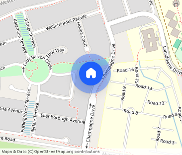 Executive Family Home - Photo 1