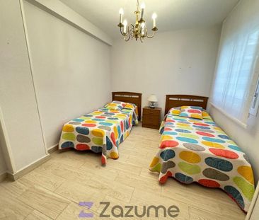 Piso de alquiler en C. Ntra. Sra. de Monserrate, Zona Playa del Cura - Photo 6