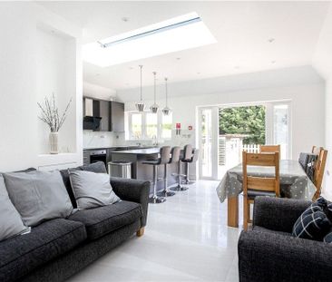 6 bedroom semi-detached house to rent - Photo 1