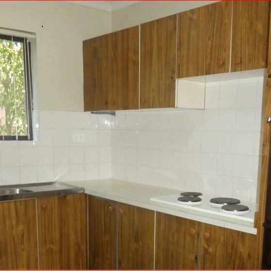 Well maintained 1 bedroom unit - Photo 1
