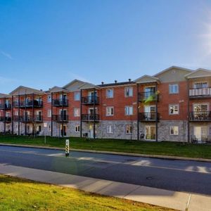 2 CH - 1 SDB - Richelieu - $1,495 /mo - Photo 2