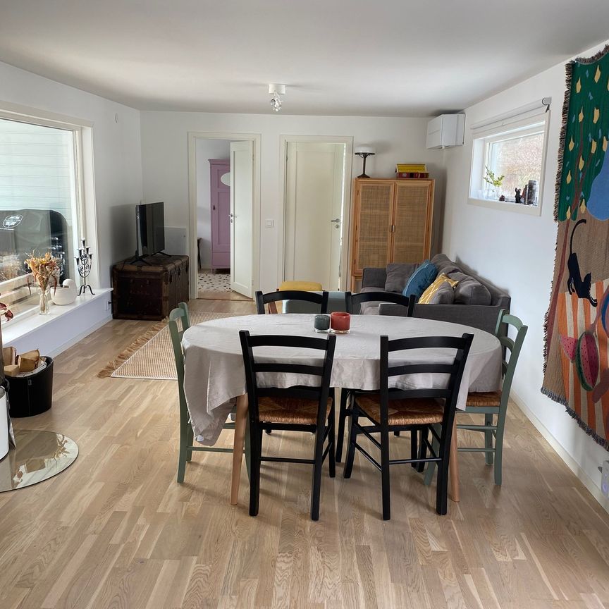 Röra Skogängsväg, Kållekärr - Foto 1