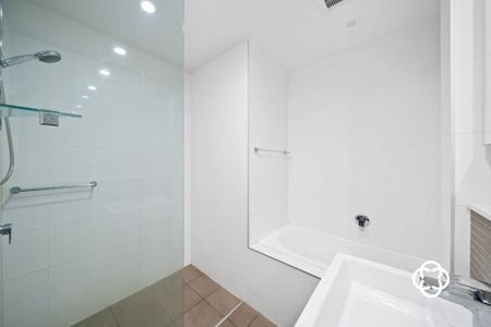 101/25 Hill Road, 2127, Wentworth Point Nsw - Photo 5