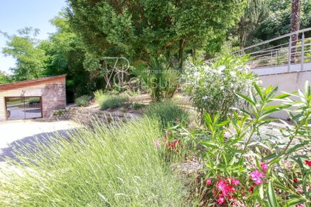 À LOUER TOULOUSE MAISON 7 PIÈCES PISCINE - Photo 5