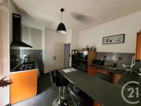 Location Maison 6 pièces 153m² CHATEAUROUX 36000 - Photo 3