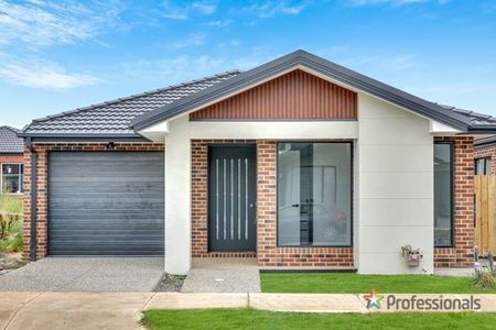 16 Serenade Street, Donnybrook VIC 3064 - Photo 5