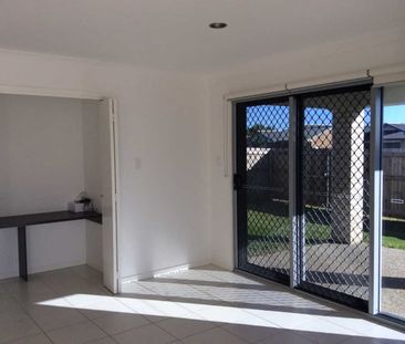 1/15 Moreton Drive, Rural View - Photo 5