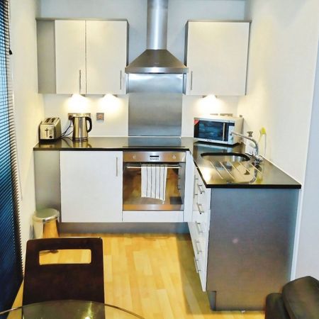 1 bedroom apartment to rent - Photo 3