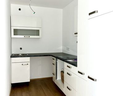 Wunderschöne neu renovierte 3 Zimmer Wohnung in Bestlage - Photo 1