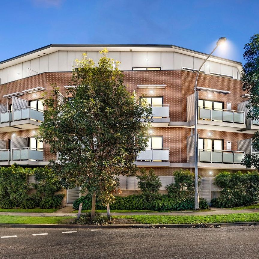 Modern 2-Bedroom Unit in Sought-After Glenmore Park - Photo 2