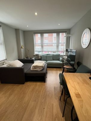 1 Bed Flat, Fulham High Street, SW6 - Photo 1