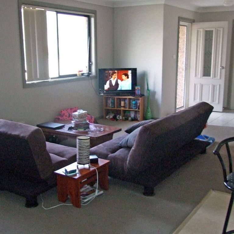 Tucked Away - Photo 2