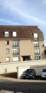 ST FLORENTIN CENTRE VILLE - T3 DE 75M² LUMINEUX DANS RESIDENCE SECURISEE - Photo 4