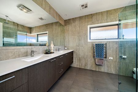 17 Butterfish Street, Harrison ACT 2914 - House For Rent | Domain - Photo 4