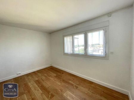 Location Appartement 4 pièces 63m² LE MANS 72000 - Photo 4