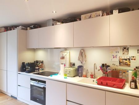 Studio Flat, Ferdinand Street, NW1 - Photo 2