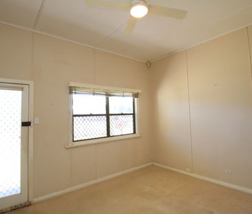 171 Piper Street - Photo 3