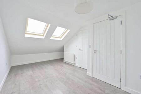 Norman Road, Colliers Wood, SW19 - Photo 2