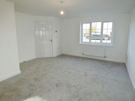 3 bedroom House To Let - Photo 1