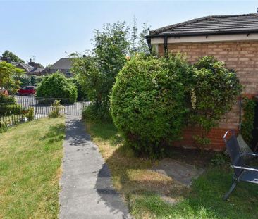 2 bedroom flat to rent - Photo 6