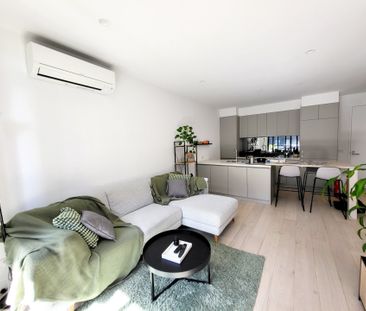 408/162 Whitehorse Road, BLACKBURN - Photo 4