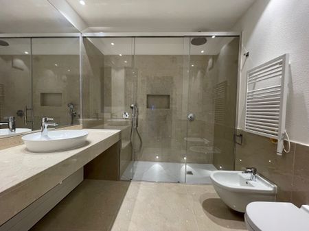 GRANDE E MODERNO 2.5 LOC. CENTRALISSIMO - Foto 4