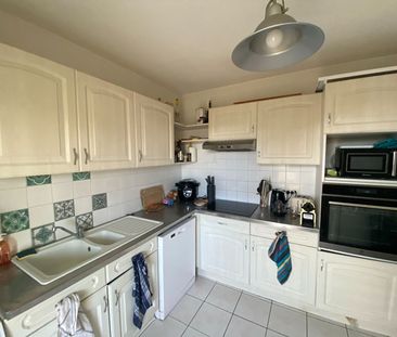 Location Appartement 3 pièces 72m² - Photo 4