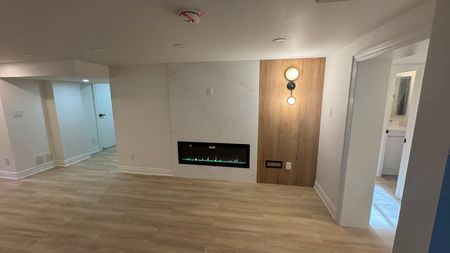 For Lease - 66 Paperbirch Drive Unit# Lower, Toronto, Ontario - Photo 4