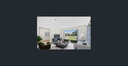 Spacious Family Home in Prime Location - Available from 2 August 2025 - Photo 4