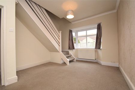 3 bed terraced bungalow to rent in Main Street, Scarborough, YO11 - Photo 4