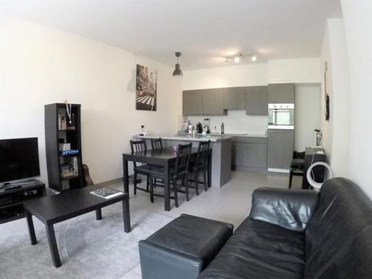 Appartement te huur - Photo 1