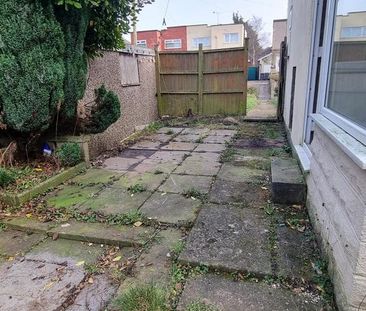 2 bedroom semi-detached house to rent - Photo 4