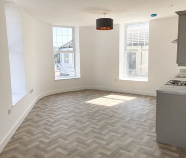 Orchard Street, NEATH - Photo 1