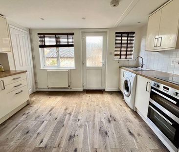 2 bedroom semi-detached house to rent - Photo 1