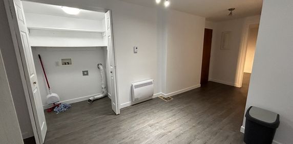 Bien Situé à Hull - Photo 2