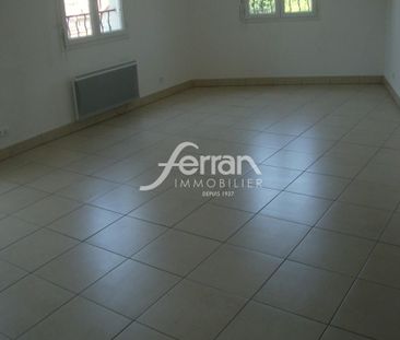Location Appartement 3 pièces 66m² DRAGUIGNAN 83300 - Photo 6