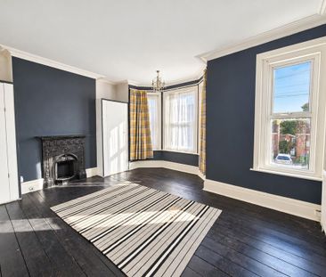 3 bedroom terraced house to rent - Photo 2