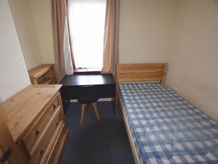 5 bedroom house to rent - Photo 4