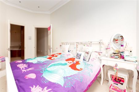 Oakwood Court, Holland Park, W14, London - Photo 5