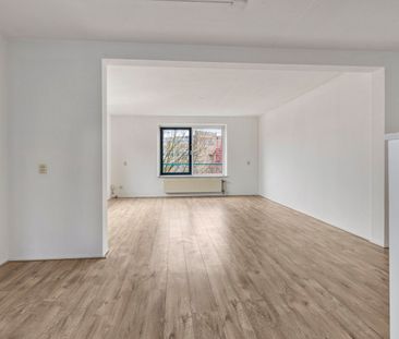 Appartement te huur: Dag Hammarskjöldhof 10 1314 WG Almere - Foto 3