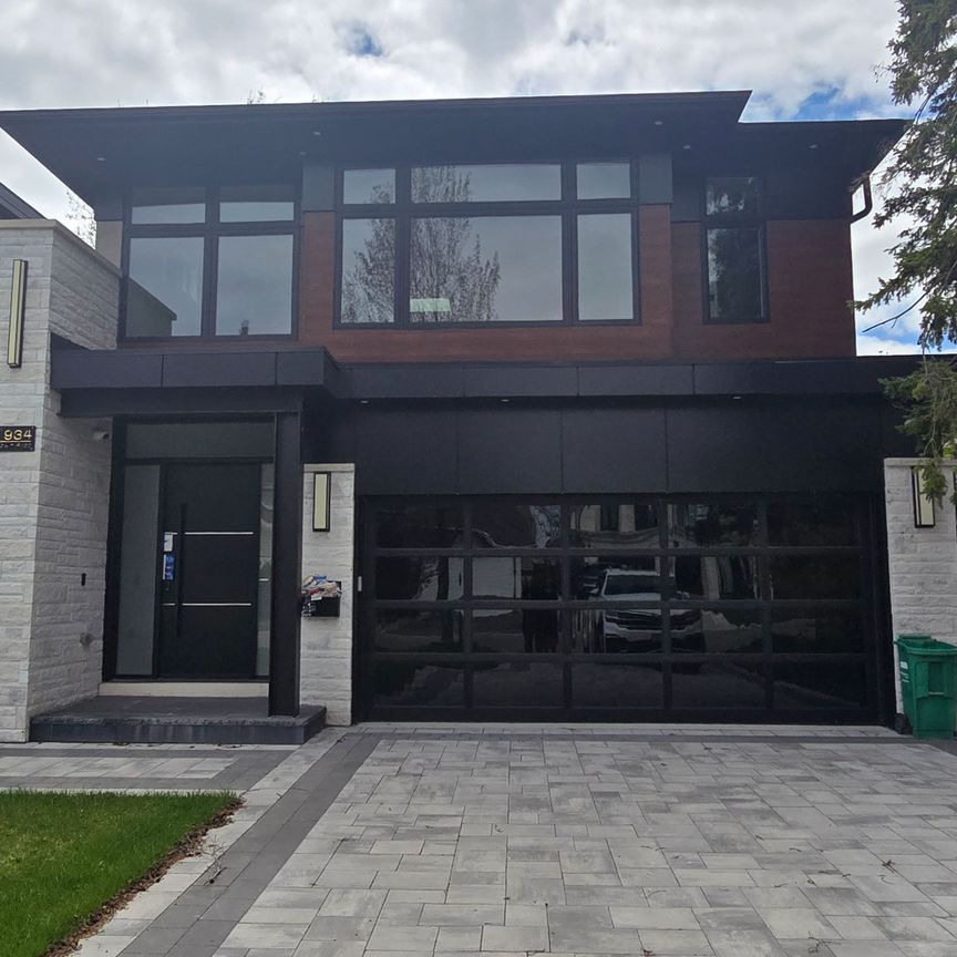 For Lease - 934 Goodwin Road, Mississauga, Ontario - Photo 1