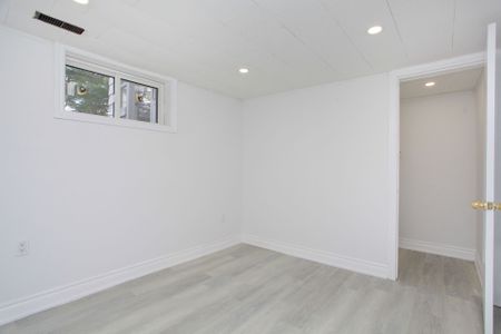 For Lease - 387 Edgehill Drive Unit# lower level, Barrie, Ontario - Photo 5