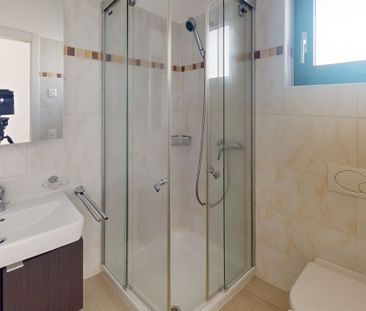 Confort e praticità in centro città - Foto 3