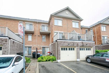 Condo Townhouse For Lease | W8066652 - Photo 2