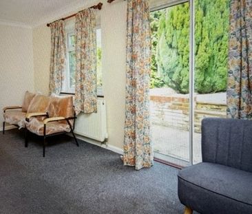 Cedarview, Canterbury - Photo 1