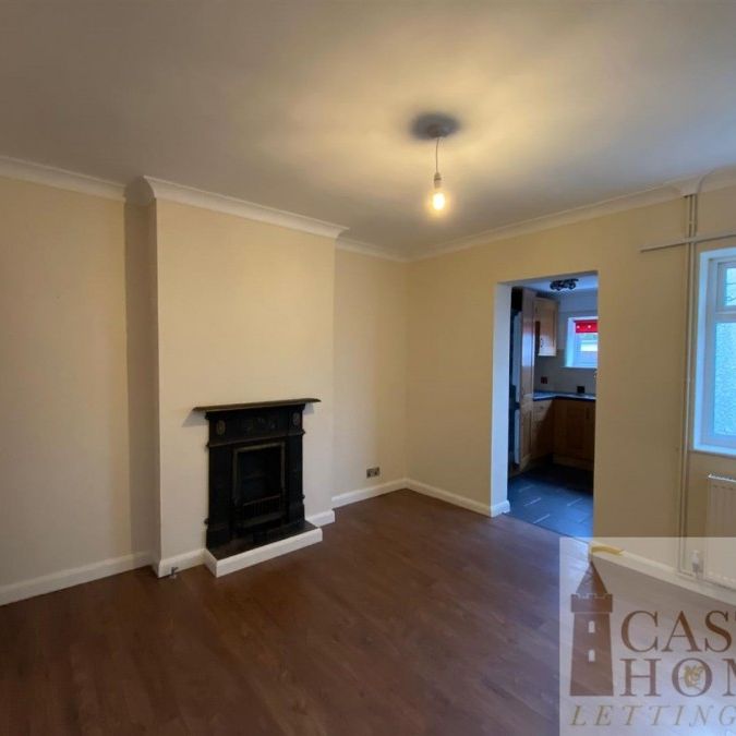 Gorleston Road, Lowestoft - Photo 1