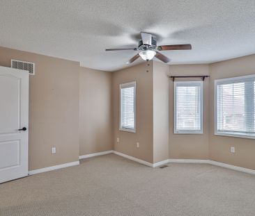 For Lease - 168 Wainscot Avenue Unit# Main, Newmarket, Ontario - Photo 3