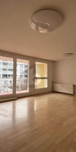 PREISREDUKTION! HELLER WOHNHIT MIT LOGGIA & TIEFGARAGE - Photo 4