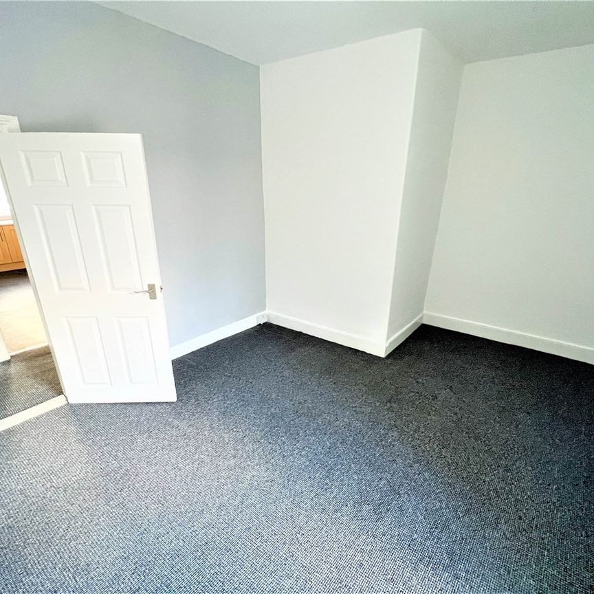 2 bed flat to rent in Collingwood Street, South Shields, NE33 - Photo 1