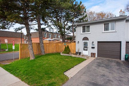 Forest Glen Townhomes - Photo 2